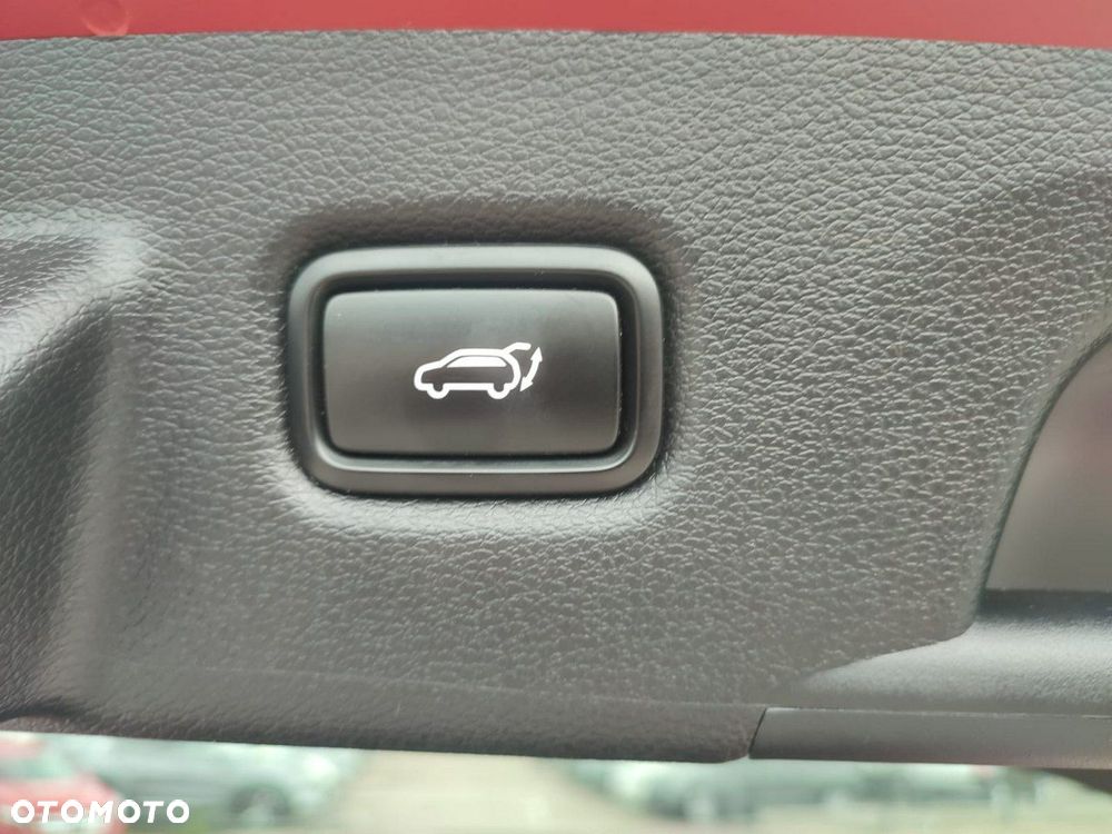 Kia XCeed - 27