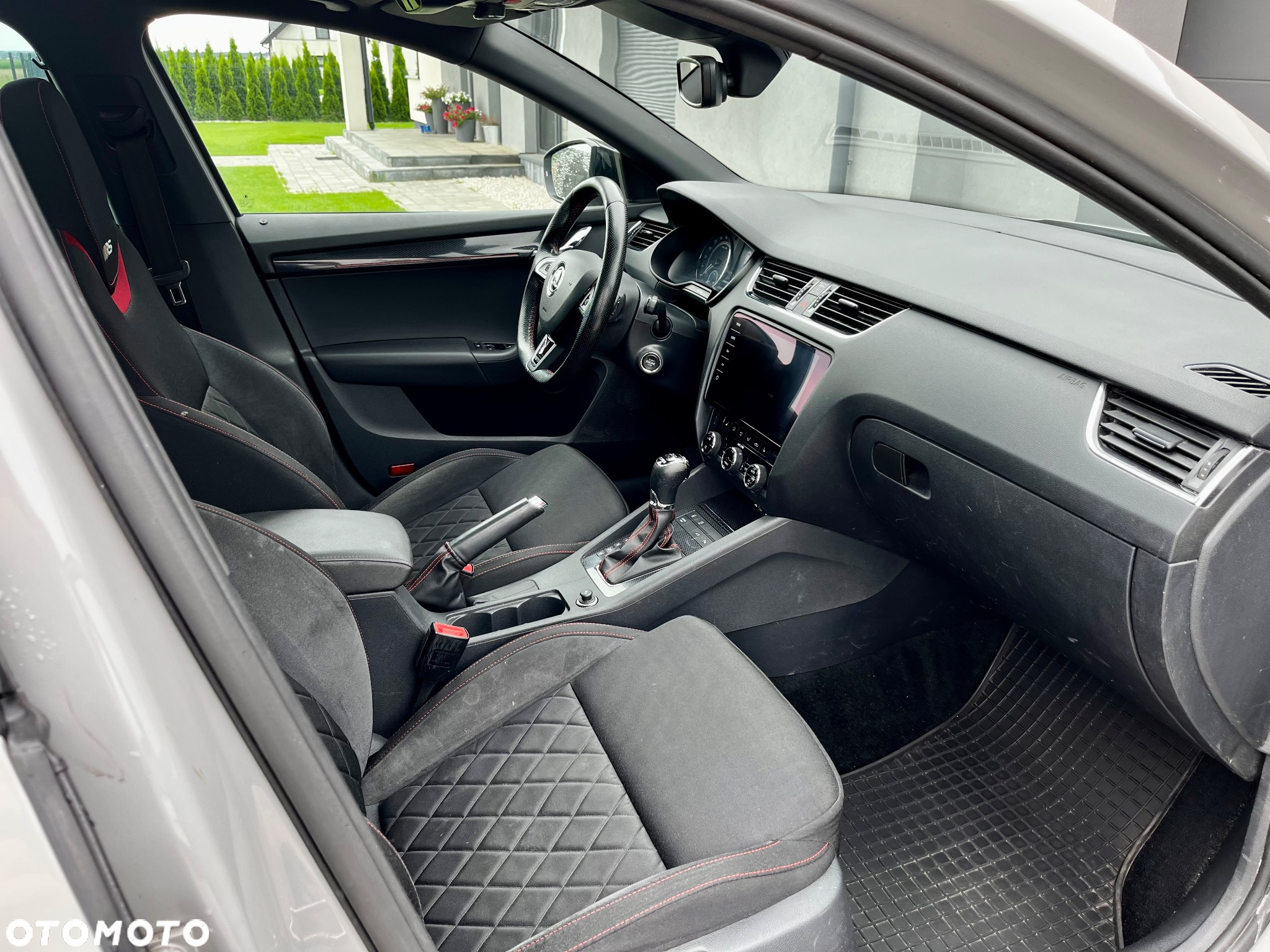 Skoda Octavia 2.0 TDI RS Challenge DSG - 14