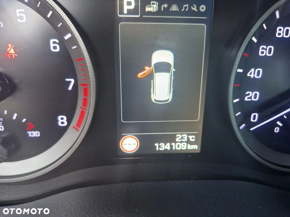 Hyundai Tucson 1.6 GDi 4WD DCT Style - 9