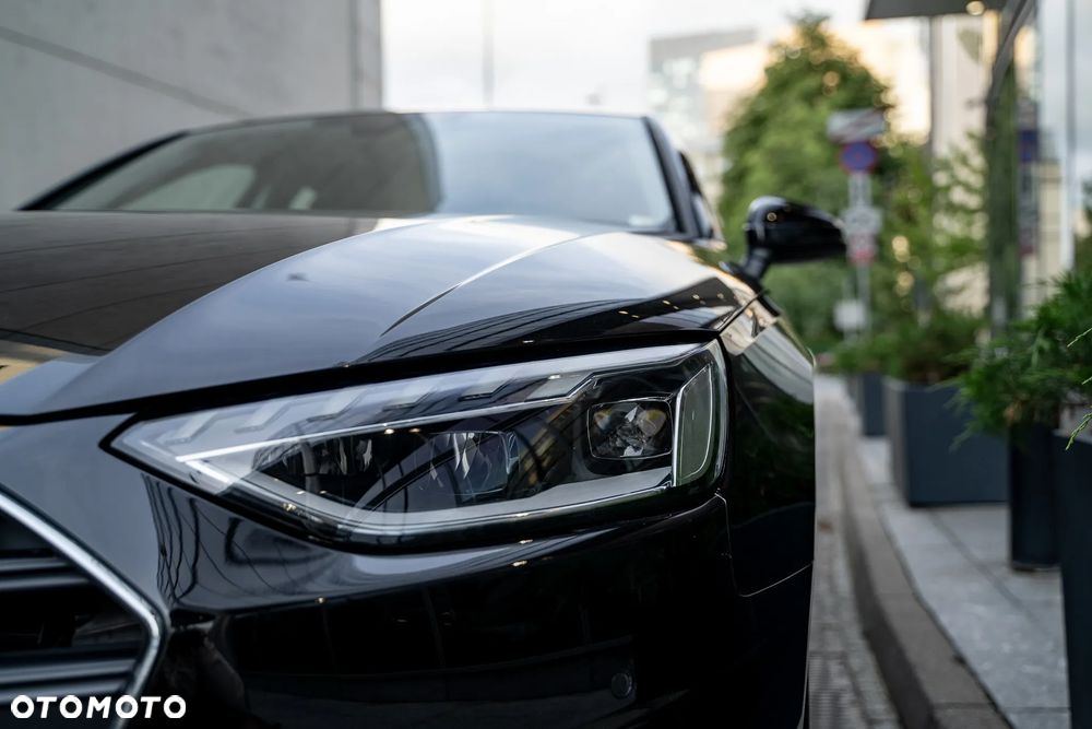 Audi A4 Limousine 40 TFSI quattro S tronic - 17