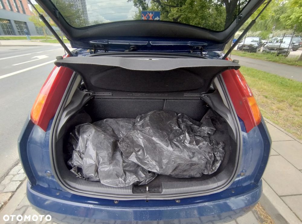 Ford Focus 1.6 Comfort - 13
