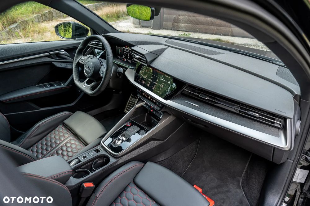 Audi RS3 Sportback TFSI Quattro S tronic - 29