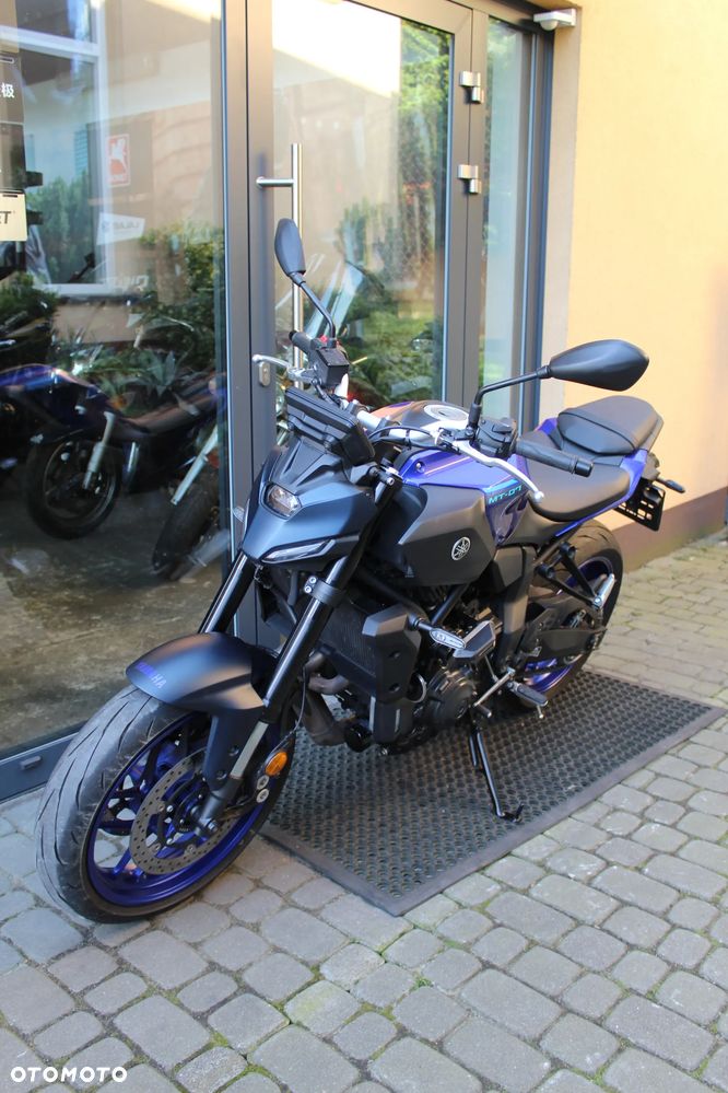 Yamaha MT - 5