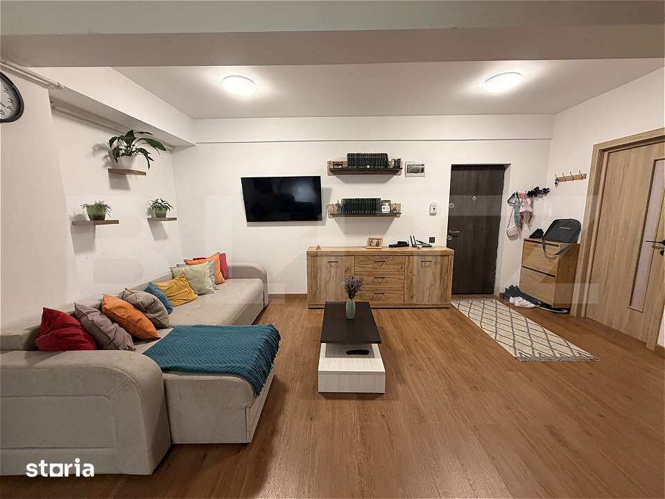 Apartament 3 camere 62mp, 2 parcari incluse , Sesul de sus — fotografia 1