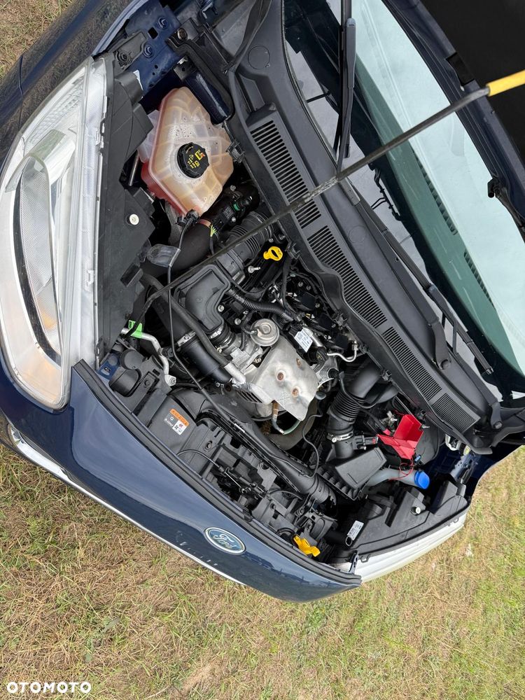Ford Tourneo Courier 1.0 EcoBoost S&S Titanium - 21