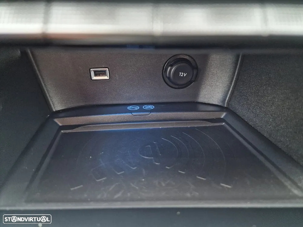 Peugeot 5008 1.5 BlueHDi GT Line EAT8 - 40