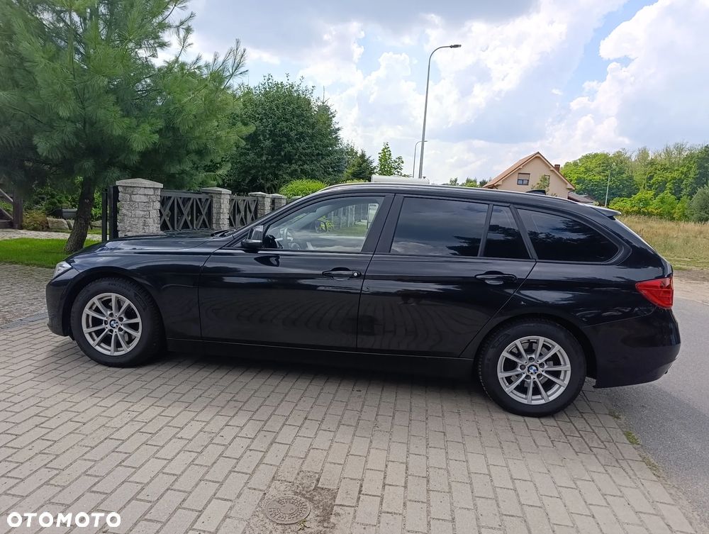 BMW Seria 3 320d - 8