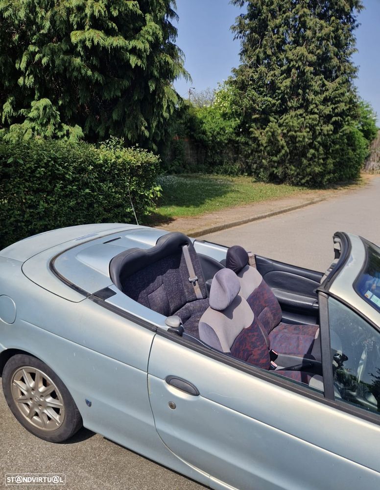 Renault Mégane Cabrio - 4