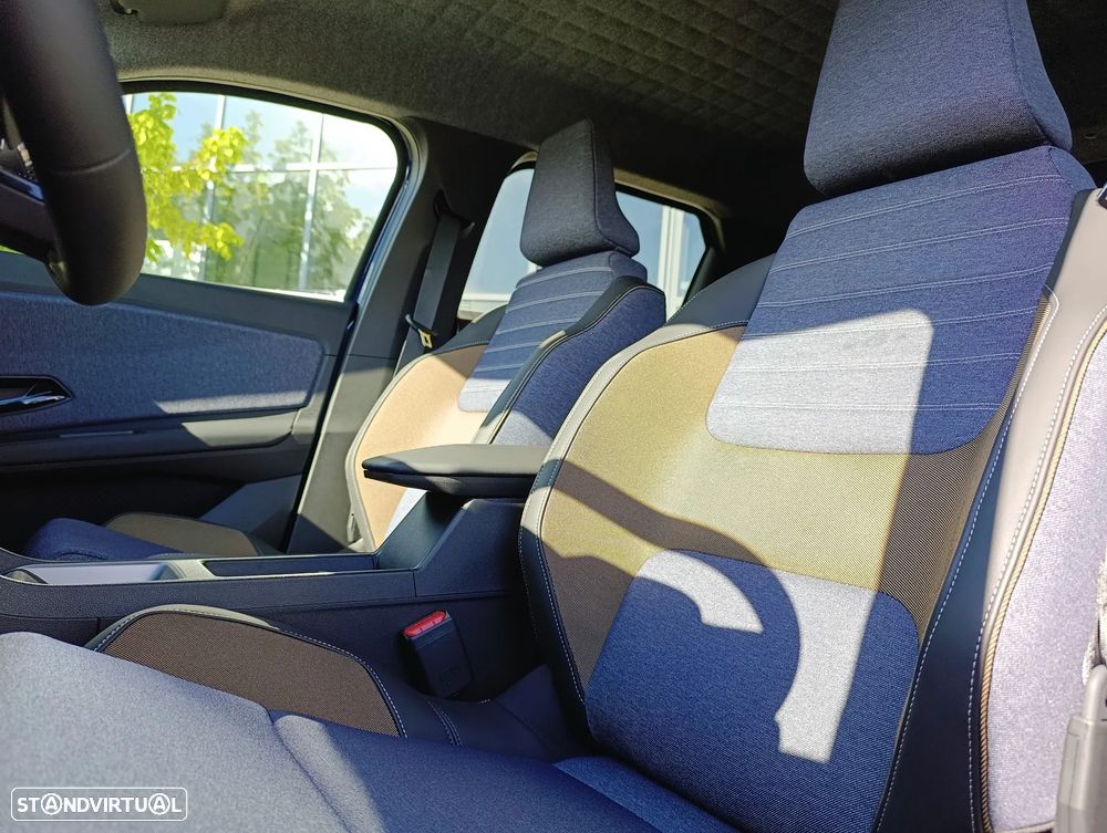 Renault 5 E-Tech - 13