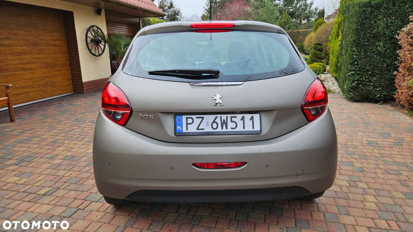 Peugeot 208 PureTech 110 Stop & Start Signature - 8