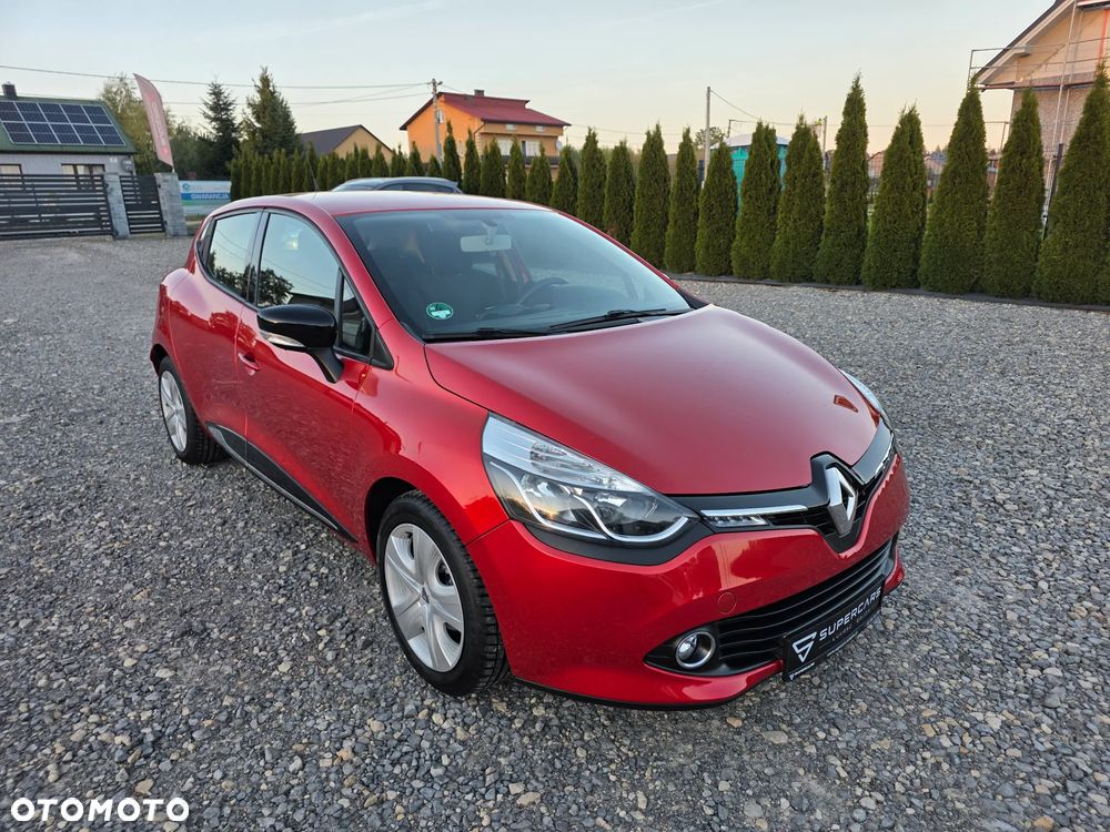 Renault Clio 1.2 16V 75 Life - 20