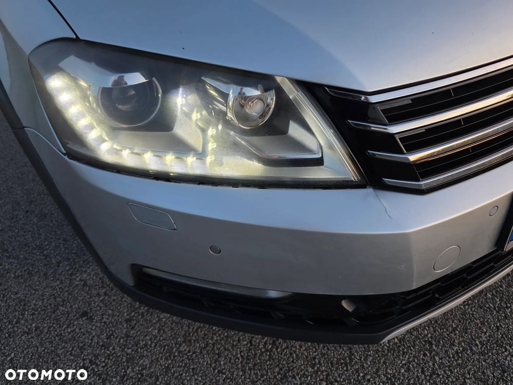 Volkswagen Passat 2.0 TDI 4Mot Highline DSG - 11