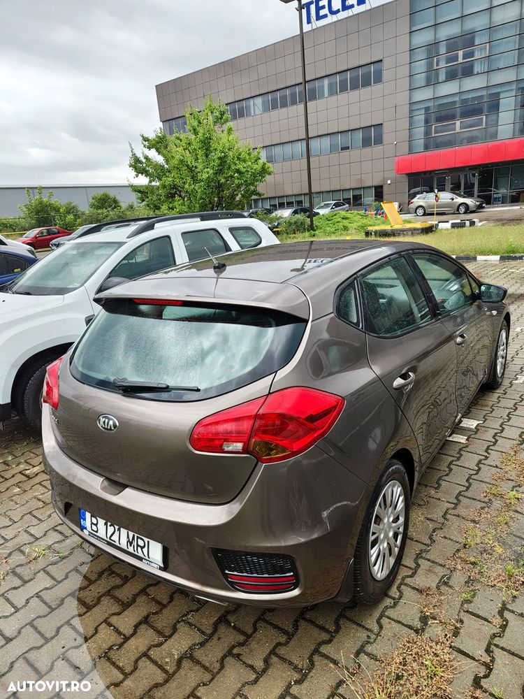 Kia Ceed - 3