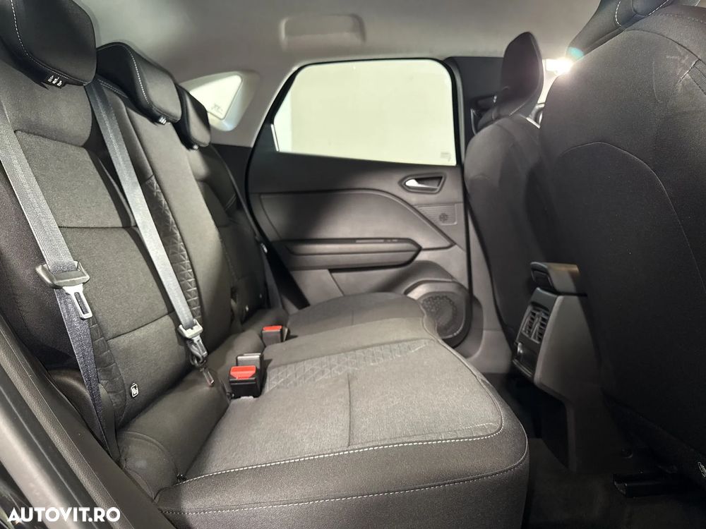 Renault Captur - 13