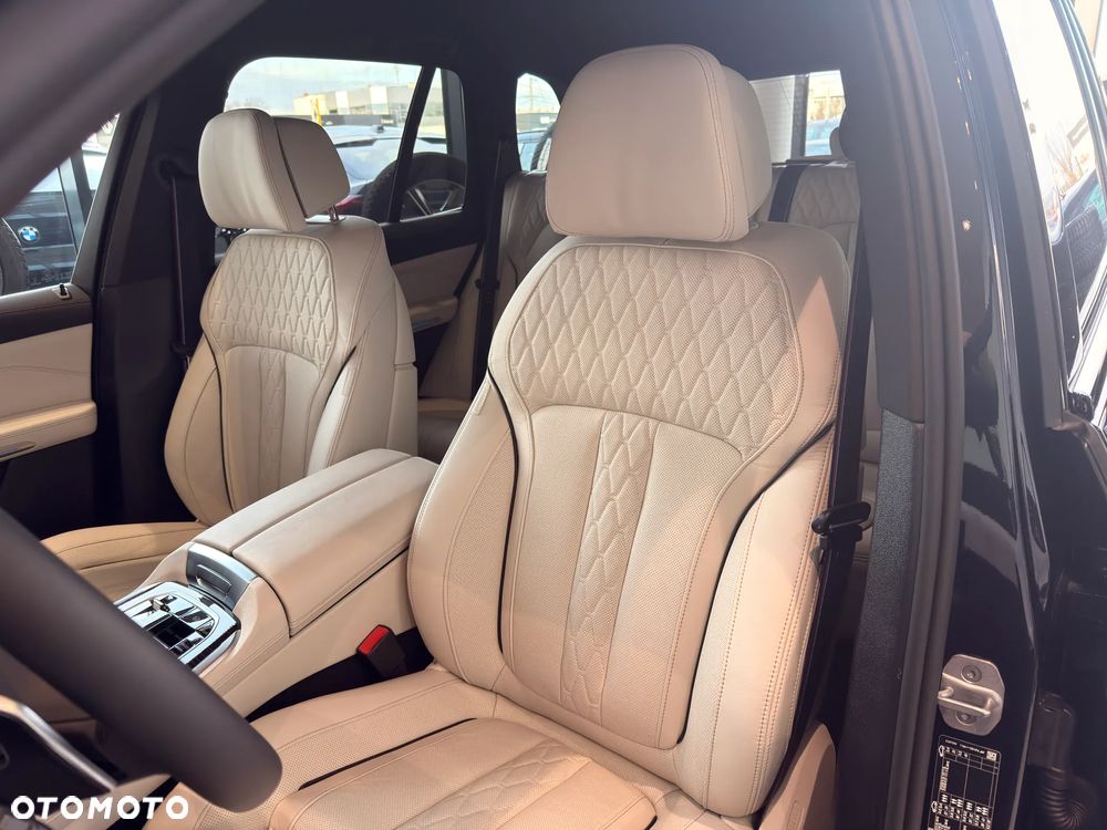 BMW X5 xDrive40d - 12