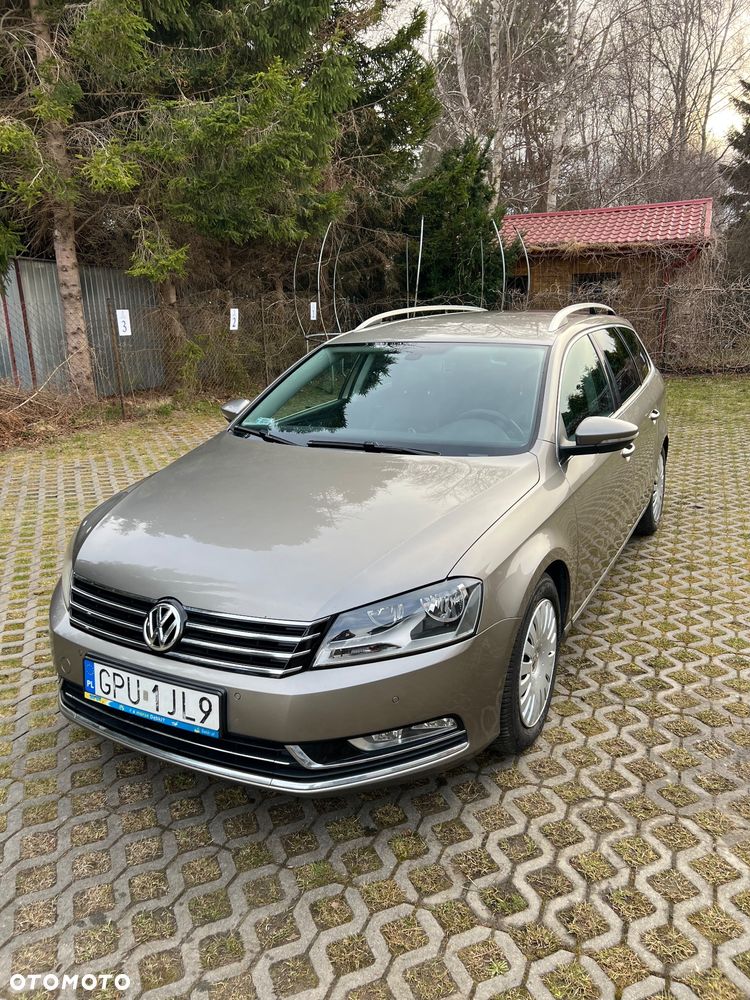 Volkswagen Passat 2.0 TDI BlueMotion Technology Highline - 1