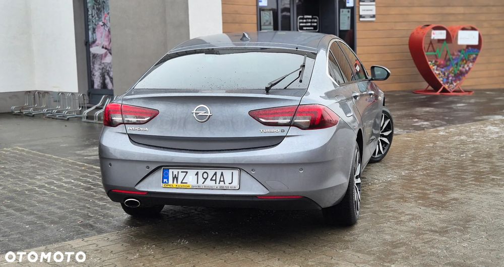 Opel Insignia CT 2.0 CDTI Exclusive S&S - 25