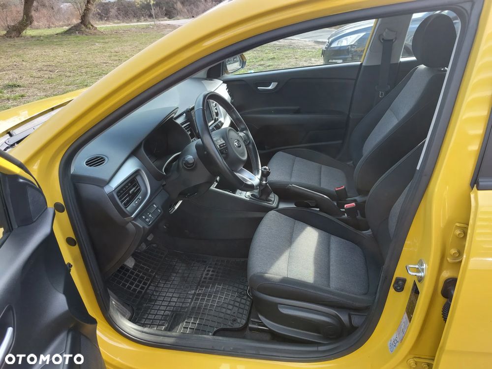 Kia Stonic 1.2 M - 22