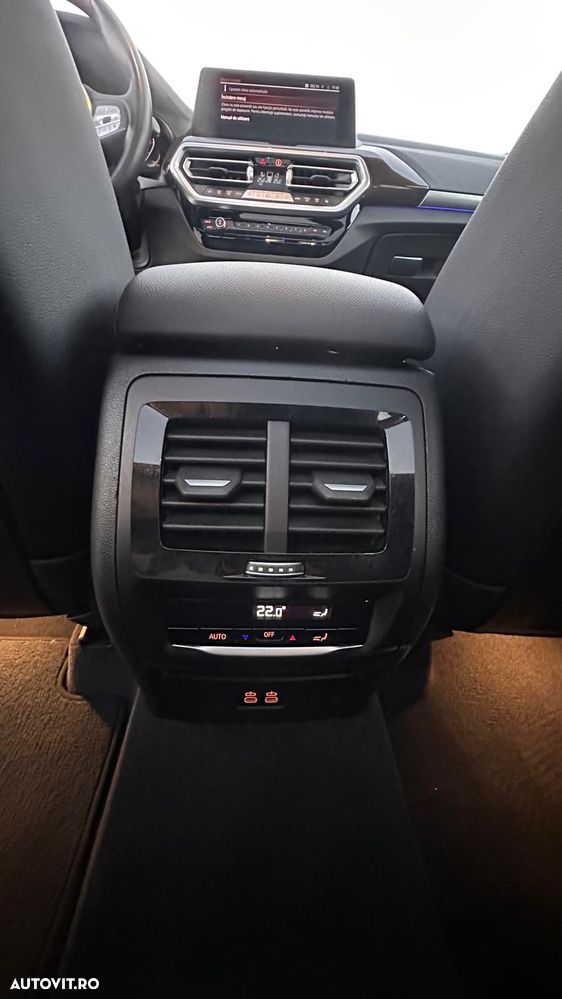 BMW X3 xDrive30i AT Luxury Line - 36