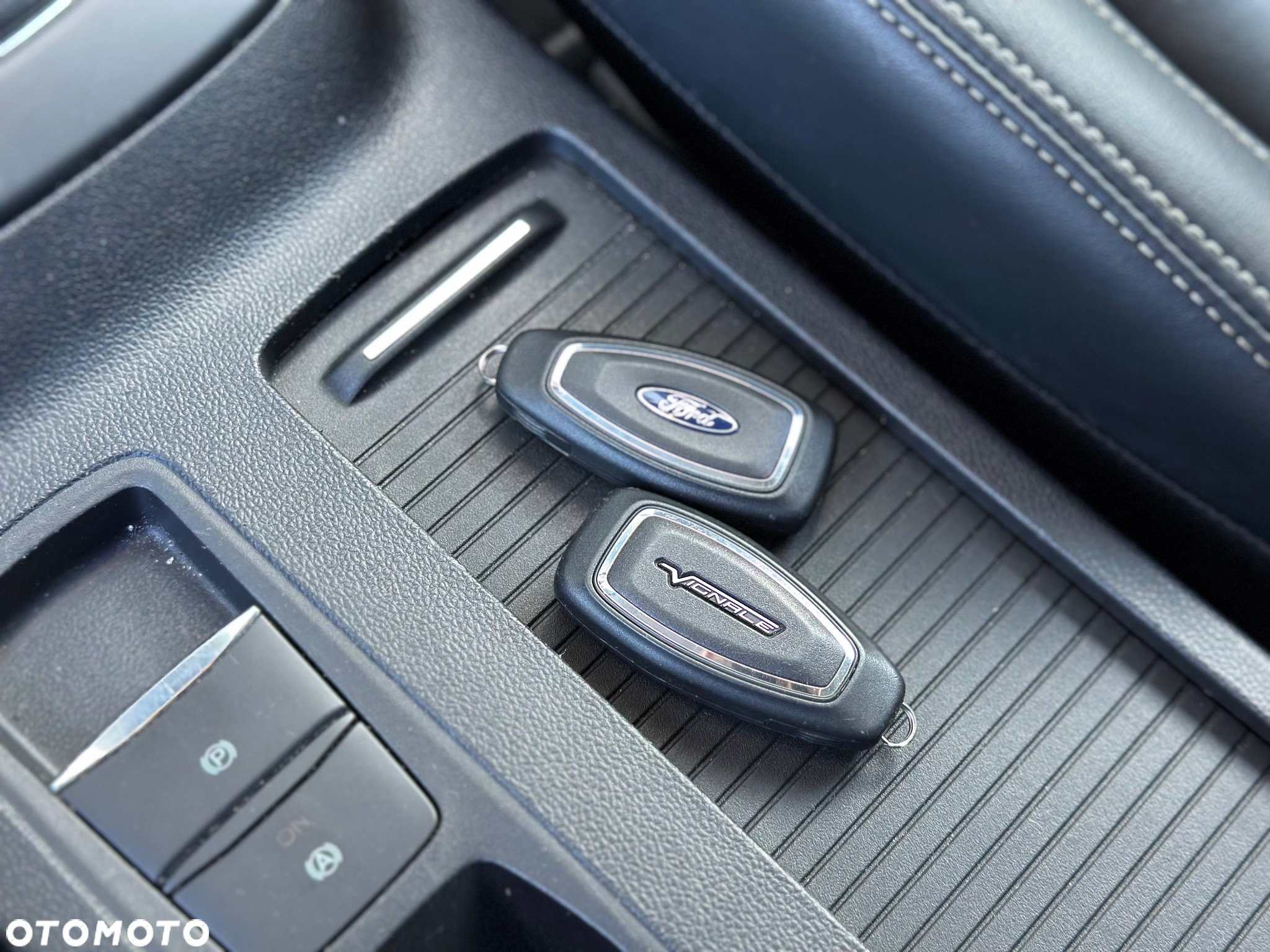 Ford Focus 1.0 EcoBoost Hybrid ST-LINE VIGNALE - 22