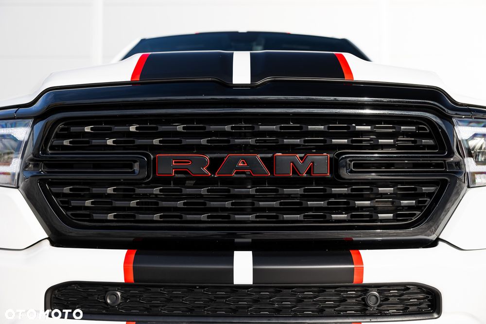 RAM 1500 - 10