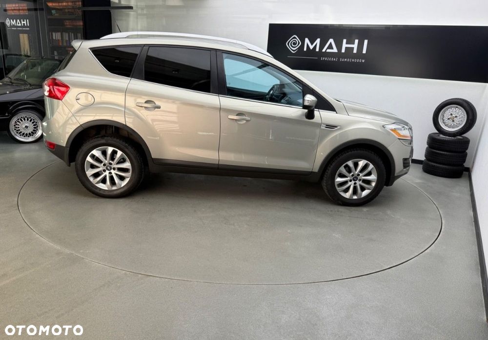 Ford Kuga 2.0 TDCi 4x4 Titanium - 13