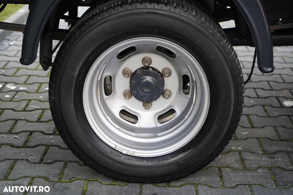 Iveco DAILY 35-160 / 4.2 M CONTAINER / LIFT / TWIN GVWR: 3500 KG / 2022 - 18