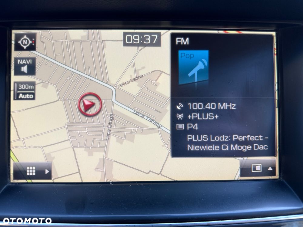 Hyundai Tucson 2.0 CRDI BlueDrive Style 2WD - 12