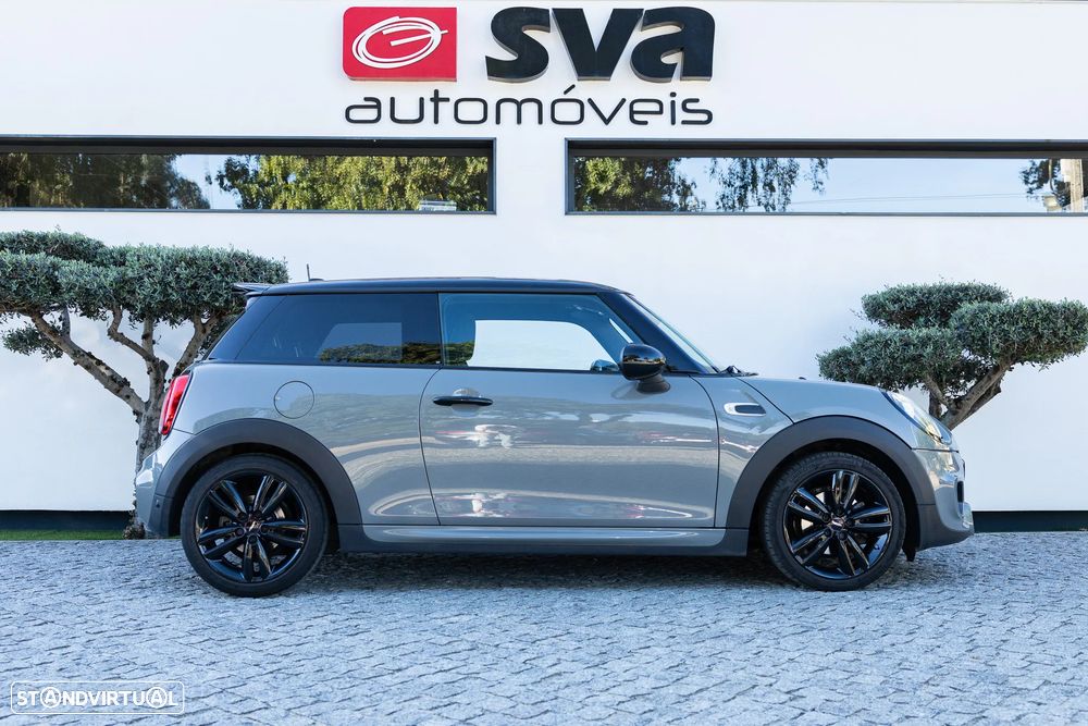 MINI 3 Portas Cooper D Aut. - 2