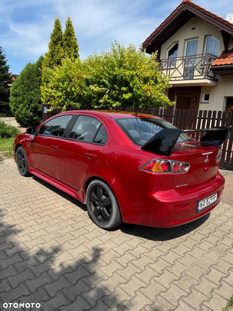 Mitsubishi Lancer - 9