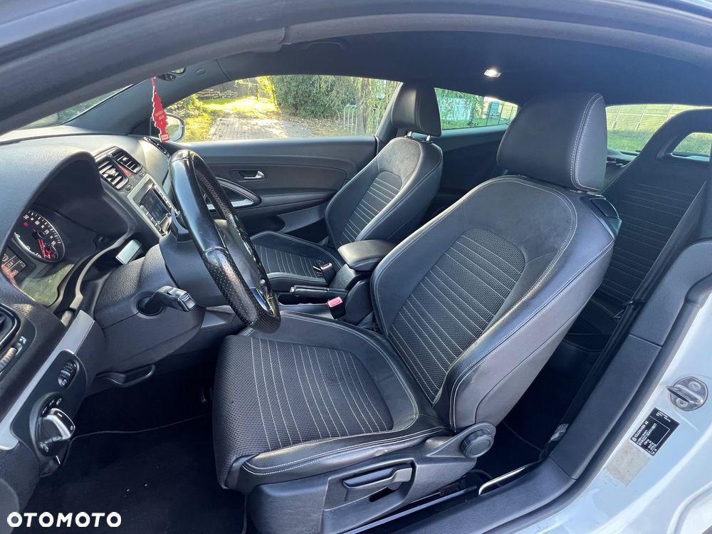 Volkswagen Scirocco 1.4 TSI DSG - 9