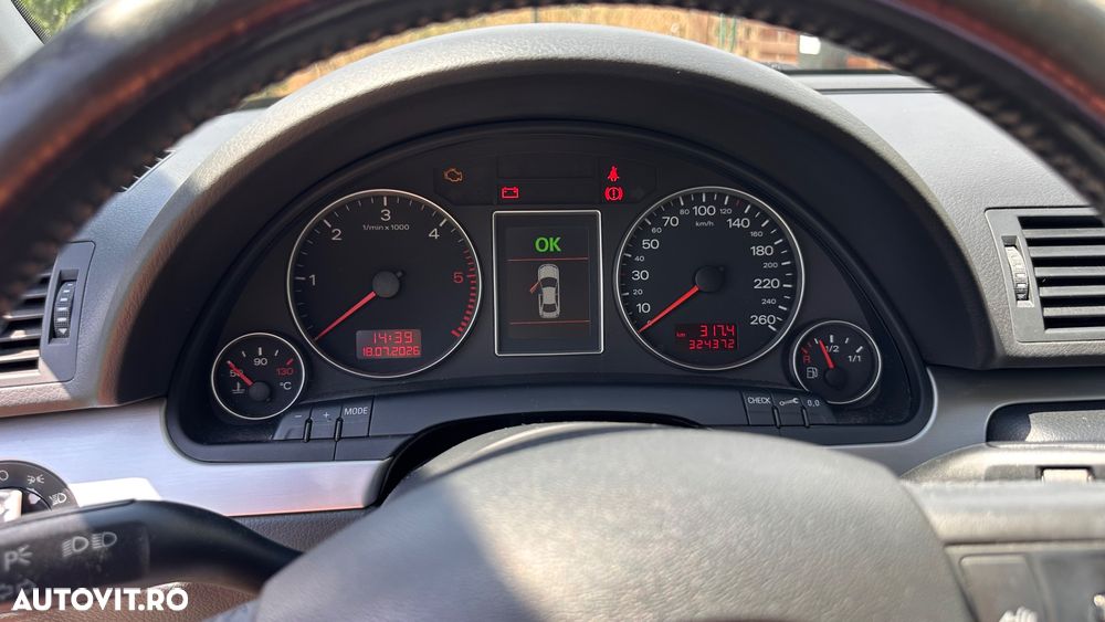 Audi A4 Limuzina - 5