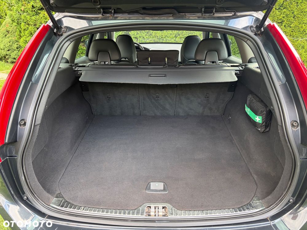 Volvo XC 60 D3 Drive-E Summum - 11