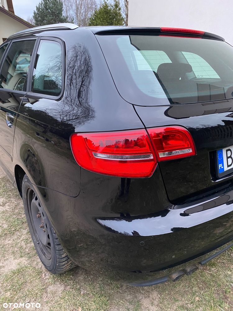 Audi A3 Sportback - 13