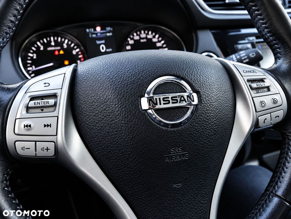 Nissan Qashqai 1.2 DIG-T N-Connecta - 19