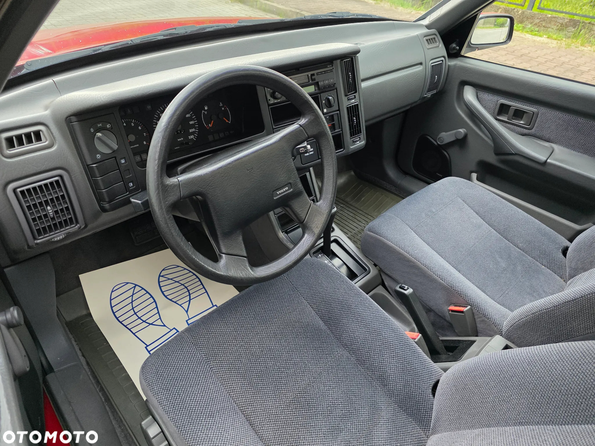 Volvo Seria 400 - 14