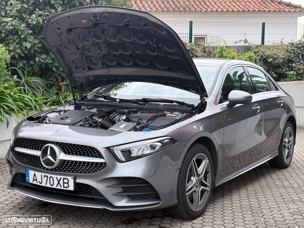Mercedes-Benz A 250 Limousine e AMG Line - 16