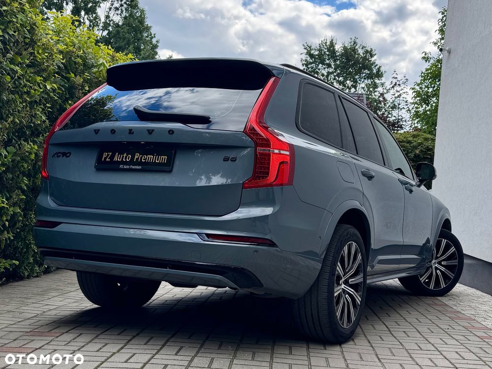 Volvo XC 90 B5 D AWD Plus Dark - 4