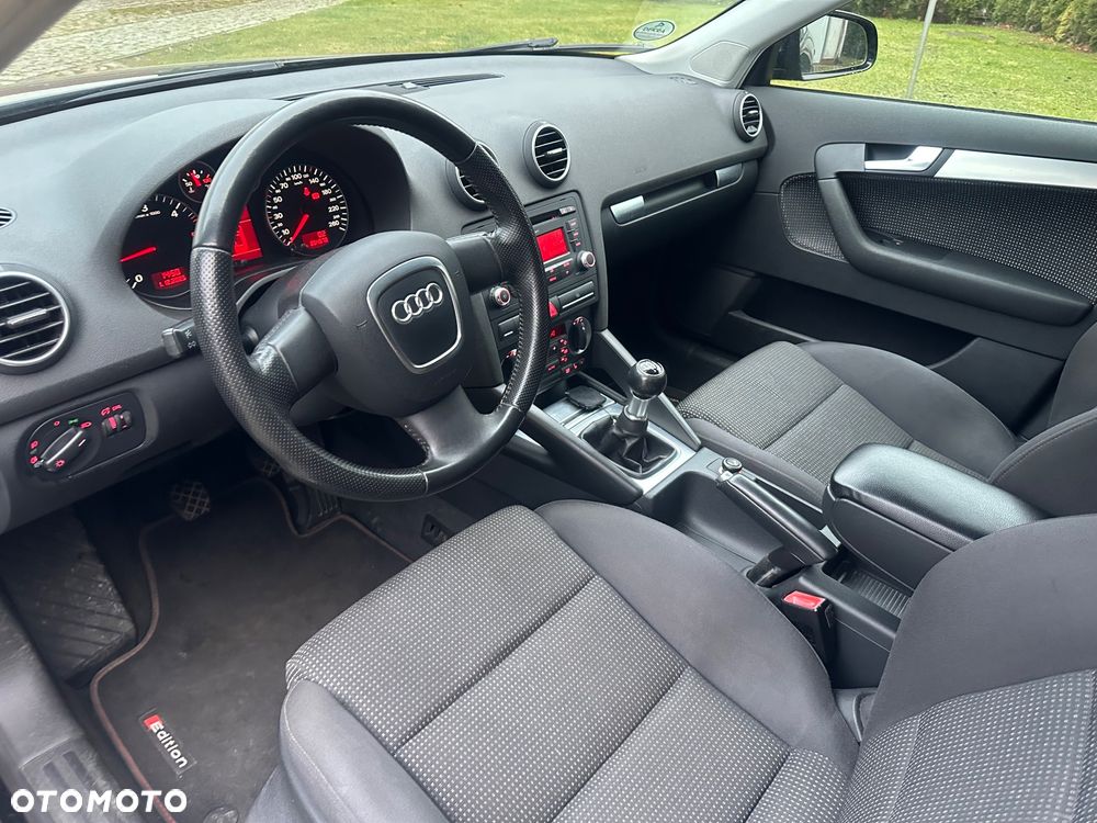 Volkswagen Scirocco ver-2-0-tdi - 12