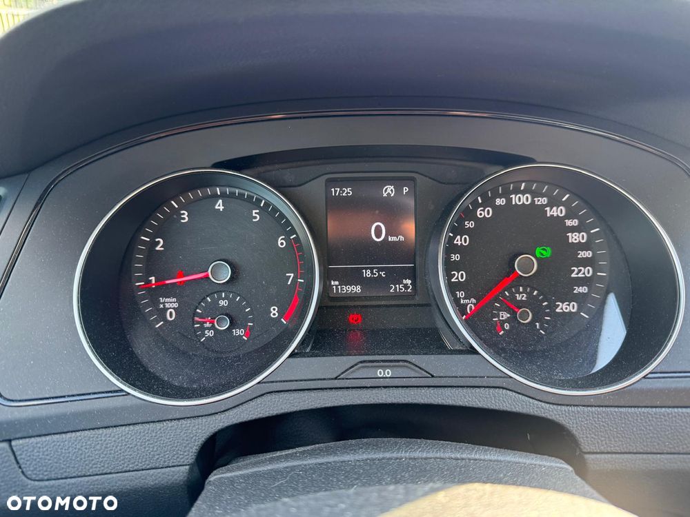 Volkswagen Passat 1.5 TSI EVO Essence DSG - 6