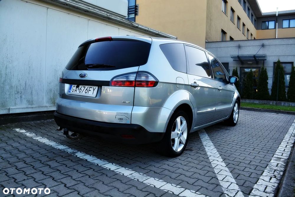 Ford S-Max 2.0 TDCi Titanium - 15