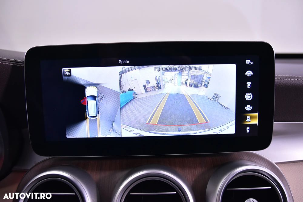 Mercedes-Benz GLC 300 e 4MATIC - 21