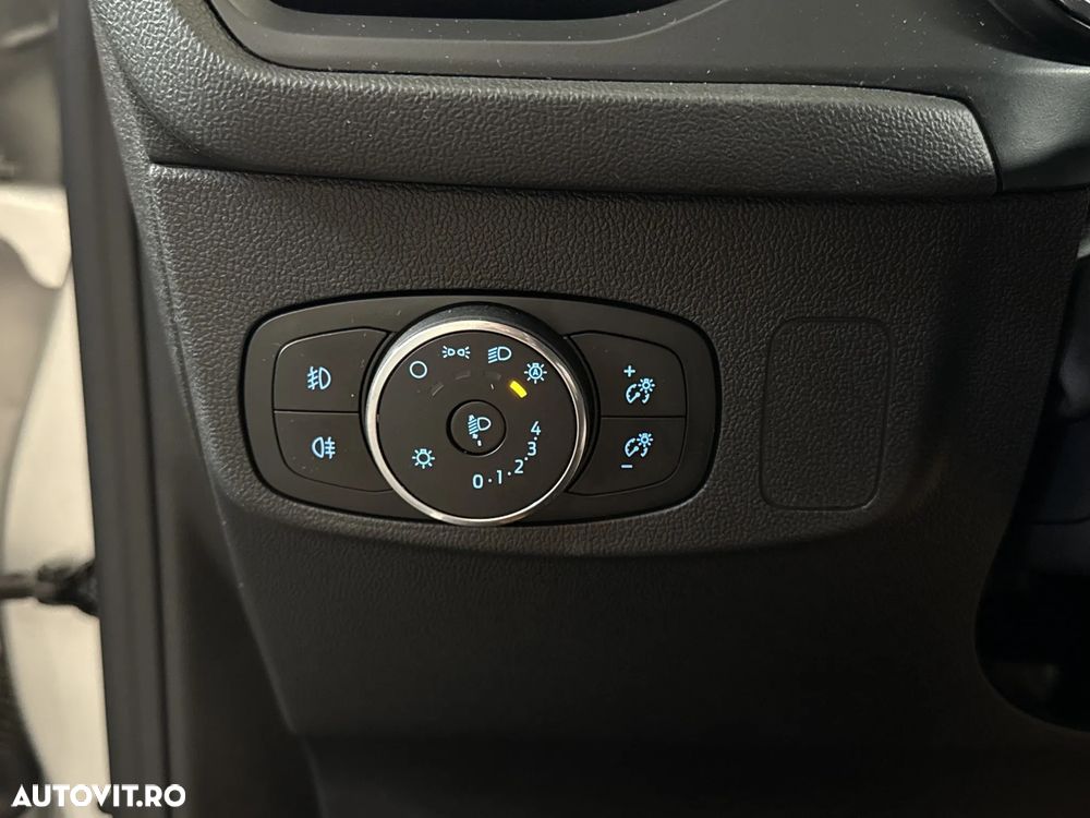 Ford Focus - 16