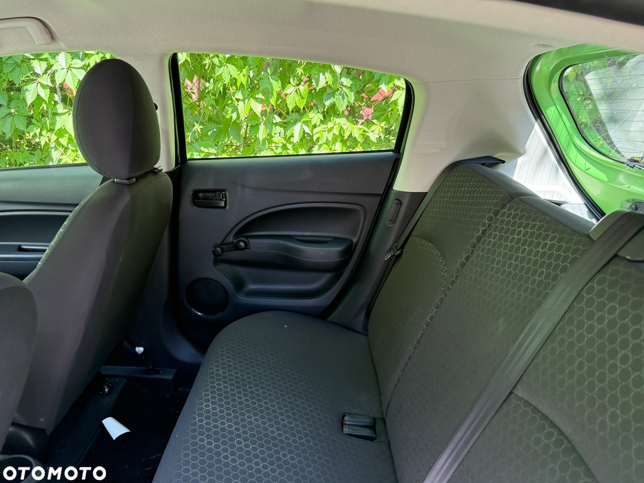 Mitsubishi Space Star 1.0 Inform - 26