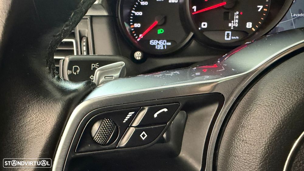 Porsche Macan 2.0T - 22