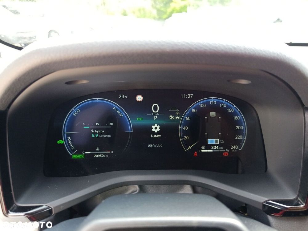 Toyota Camry - 17
