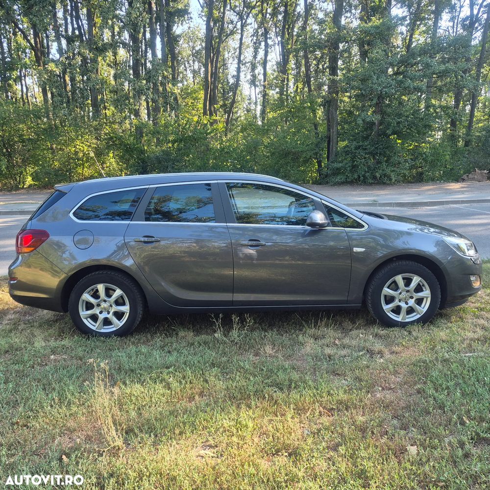 Opel Astra 1.7 CDTI Cosmo - 3