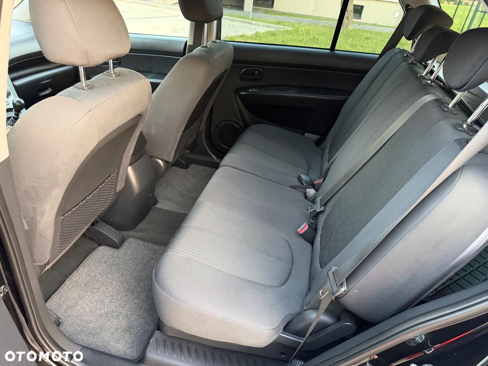 Kia Carens 1.6 CRDi Vision - 8