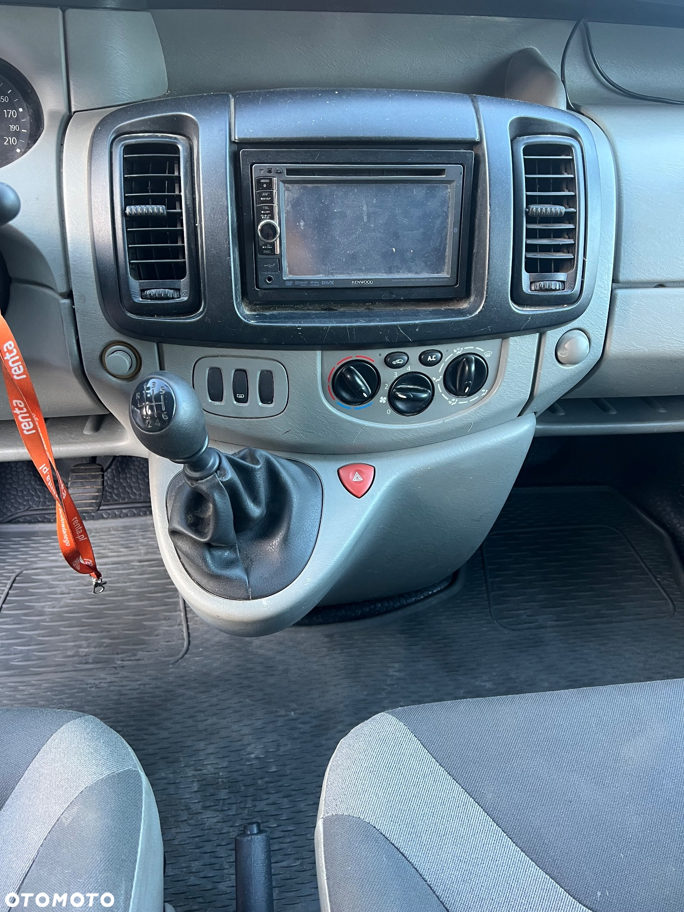 Renault Trafic 2.0 dCi 90 Passenger Expression - 16