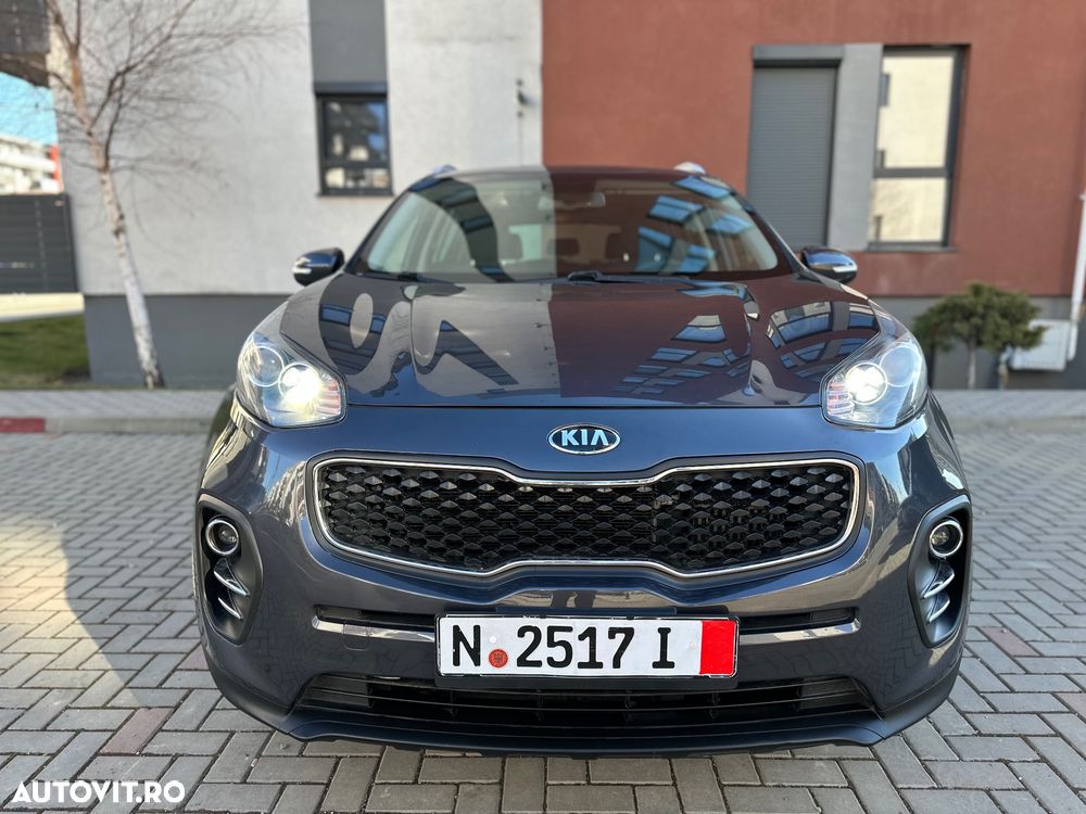 Kia Sportage 1.7 CRDI 2WD ISG Aut. Dream-Team Edition - 9